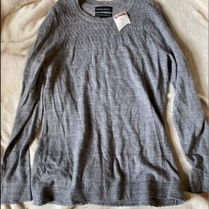 Merino wool sweater NWT